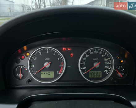 Чорний Форд Мондео, об'ємом двигуна 1.8 л та пробігом 319 тис. км за 2500 $, фото 19 на Automoto.ua