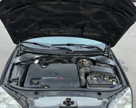 Чорний Форд Мондео, об'ємом двигуна 1.8 л та пробігом 319 тис. км за 2500 $, фото 22 на Automoto.ua