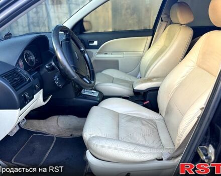 Черный Форд Мондео, объемом двигателя 2.5 л и пробегом 265 тыс. км за 3800 $, фото 7 на Automoto.ua