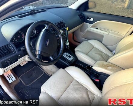 Черный Форд Мондео, объемом двигателя 2.5 л и пробегом 265 тыс. км за 3800 $, фото 8 на Automoto.ua