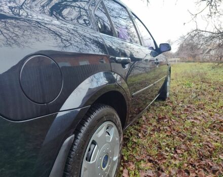 Чорний Форд Мондео, об'ємом двигуна 2 л та пробігом 225 тис. км за 5900 $, фото 6 на Automoto.ua