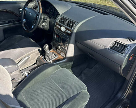 Форд Мондео 2004 в Львове на Automoto.ua Черный Форд Мондео, объемом двигателя 2 л и пробегом 269 тыс. км за 3999 $, фото 9 на Automoto.ua