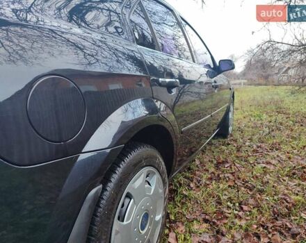 Черный Форд Мондео, объемом двигателя 2 л и пробегом 225 тыс. км за 5900 $, фото 5 на Automoto.ua