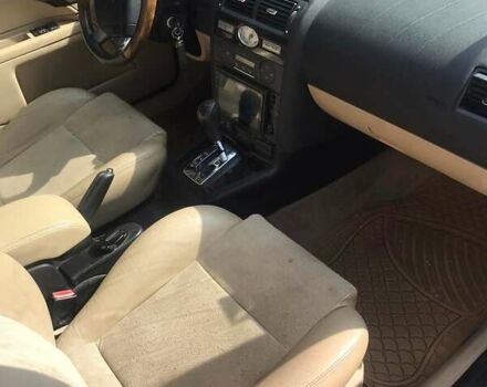 Черный Форд Мондео, объемом двигателя 2.5 л и пробегом 230 тыс. км за 4750 $, фото 9 на Automoto.ua