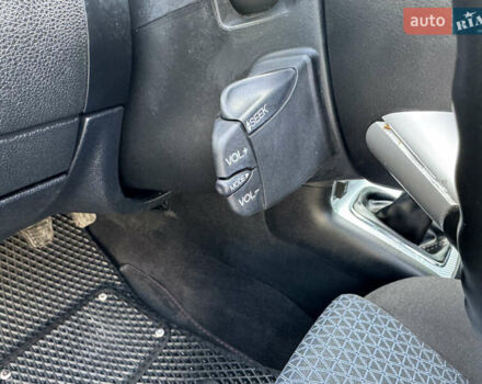 Форд Мондео 2006 в Днепре (Днепропетровске) на Automoto.ua Черный Форд Мондео, объемом двигателя 2 л и пробегом 260 тыс. км за 4700 $, фото 17 на Automoto.ua