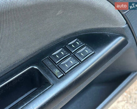 Черный Форд Мондео, объемом двигателя 2 л и пробегом 260 тыс. км за 4799 $, фото 18 на Automoto.ua