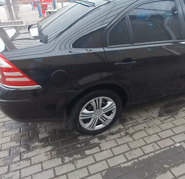 Черный Форд Мондео, объемом двигателя 2 л и пробегом 236 тыс. км за 5400 $, фото 22 на Automoto.ua