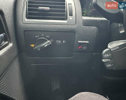 Черный Форд Мондео, объемом двигателя 1.8 л и пробегом 313 тыс. км за 5200 $, фото 27 на Automoto.ua