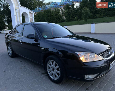 Черный Форд Мондео, объемом двигателя 1.8 л и пробегом 293 тыс. км за 4700 $, фото 2 на Automoto.ua