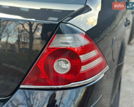 Черный Форд Мондео, объемом двигателя 2 л и пробегом 260 тыс. км за 4799 $, фото 32 на Automoto.ua