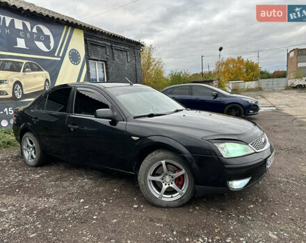 Черный Форд Мондео, объемом двигателя 1.8 л и пробегом 313 тыс. км за 5200 $, фото 4 на Automoto.ua