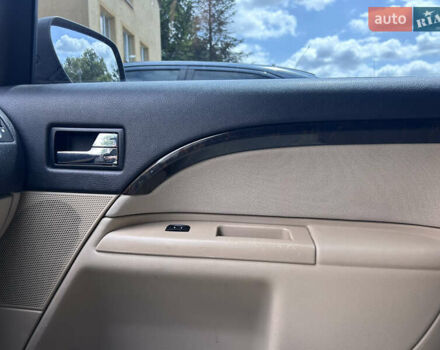 Черный Форд Мондео, объемом двигателя 1.8 л и пробегом 293 тыс. км за 4700 $, фото 21 на Automoto.ua