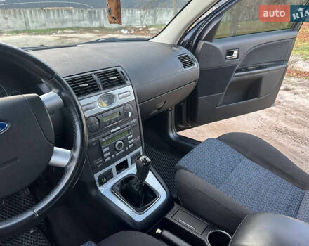 Черный Форд Мондео, объемом двигателя 2 л и пробегом 260 тыс. км за 4799 $, фото 11 на Automoto.ua