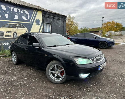 Черный Форд Мондео, объемом двигателя 1.8 л и пробегом 313 тыс. км за 5200 $, фото 3 на Automoto.ua