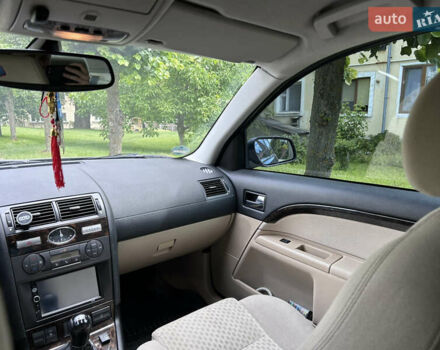 Черный Форд Мондео, объемом двигателя 1.8 л и пробегом 293 тыс. км за 4700 $, фото 30 на Automoto.ua