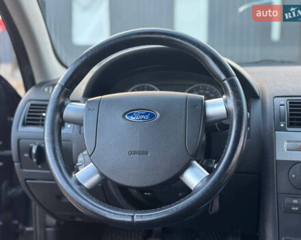 Черный Форд Мондео, объемом двигателя 2 л и пробегом 260 тыс. км за 4799 $, фото 27 на Automoto.ua