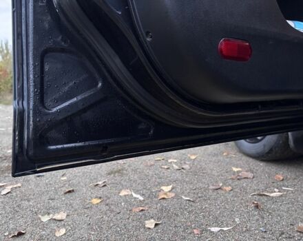 Черный Форд Мондео, объемом двигателя 2 л и пробегом 285 тыс. км за 7300 $, фото 7 на Automoto.ua