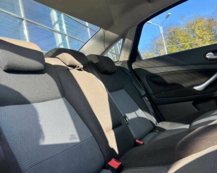 Форд Мондео 2007 в Ивано-Франковске на Automoto.ua Черный Форд Мондео, объемом двигателя 2 л и пробегом 245 тыс. км за 5800 $, фото 8 на Automoto.ua