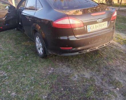 Чорний Форд Мондео, об'ємом двигуна 2.52 л та пробігом 260 тис. км за 6800 $, фото 15 на Automoto.ua