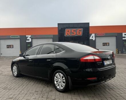 Чорний Форд Мондео, об'ємом двигуна 2 л та пробігом 250 тис. км за 3300 $, фото 4 на Automoto.ua