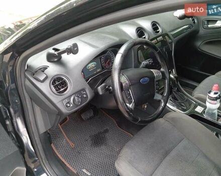 Черный Форд Мондео, объемом двигателя 2.26 л и пробегом 299 тыс. км за 6000 $, фото 2 на Automoto.ua