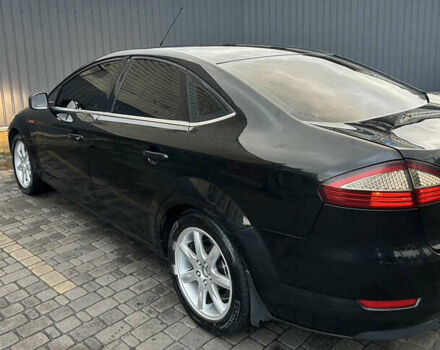 Черный Форд Мондео, объемом двигателя 2.26 л и пробегом 300 тыс. км за 5700 $, фото 7 на Automoto.ua