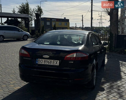 Черный Форд Мондео, объемом двигателя 1.8 л и пробегом 250 тыс. км за 5700 $, фото 6 на Automoto.ua