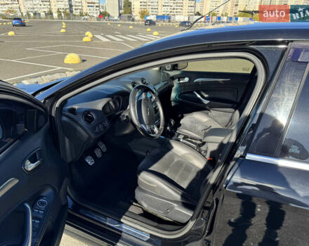 Черный Форд Мондео, объемом двигателя 2.5 л и пробегом 207 тыс. км за 6500 $, фото 9 на Automoto.ua