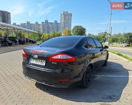 Чорний Форд Мондео, об'ємом двигуна 2.26 л та пробігом 228 тис. км за 7499 $, фото 7 на Automoto.ua