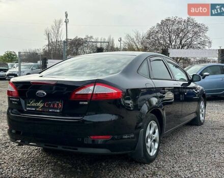 Черный Форд Мондео, объемом двигателя 1.8 л и пробегом 225 тыс. км за 6800 $, фото 3 на Automoto.ua