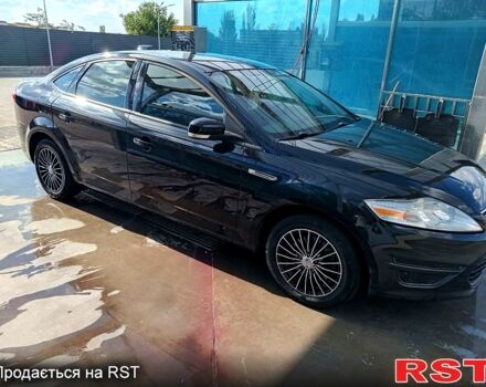 Черный Форд Мондео, объемом двигателя 1.6 л и пробегом 166 тыс. км за 6500 $, фото 8 на Automoto.ua