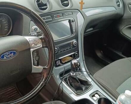Черный Форд Мондео, объемом двигателя 2 л и пробегом 280 тыс. км за 8700 $, фото 5 на Automoto.ua