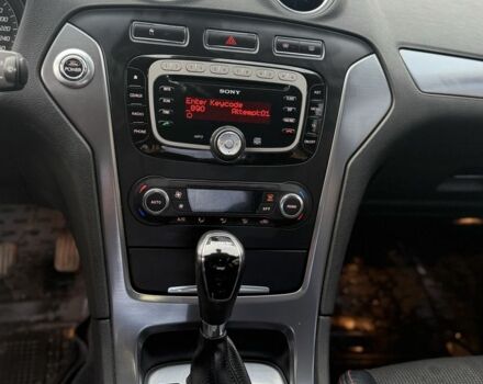 Черный Форд Мондео, объемом двигателя 2 л и пробегом 270 тыс. км за 5200 $, фото 6 на Automoto.ua