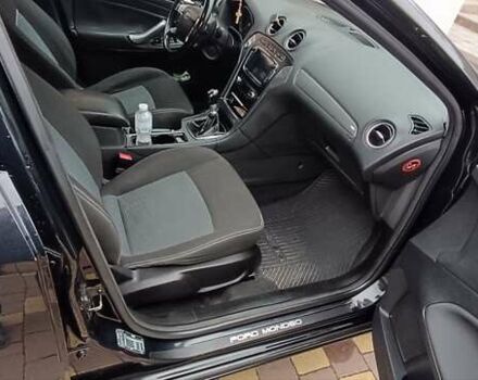 Черный Форд Мондео, объемом двигателя 2 л и пробегом 280 тыс. км за 8700 $, фото 7 на Automoto.ua