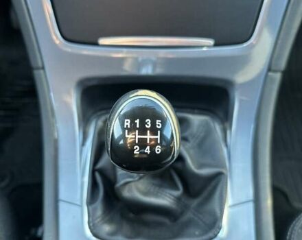 Черный Форд Мондео, объемом двигателя 1.6 л и пробегом 152 тыс. км за 5999 $, фото 17 на Automoto.ua