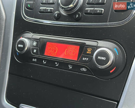 Черный Форд Мондео, объемом двигателя 2 л и пробегом 330 тыс. км за 7190 $, фото 28 на Automoto.ua