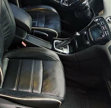 Черный Форд Мондео, объемом двигателя 2 л и пробегом 162 тыс. км за 8700 $, фото 31 на Automoto.ua