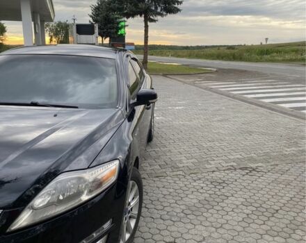 Чорний Форд Мондео, об'ємом двигуна 2 л та пробігом 270 тис. км за 8200 $, фото 1 на Automoto.ua