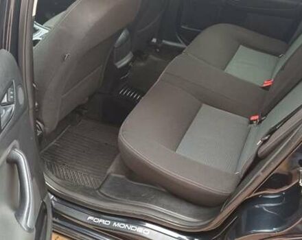 Черный Форд Мондео, объемом двигателя 2 л и пробегом 280 тыс. км за 8700 $, фото 8 на Automoto.ua