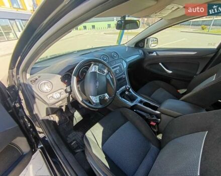 Чорний Форд Мондео, об'ємом двигуна 1.6 л та пробігом 67 тис. км за 7700 $, фото 15 на Automoto.ua