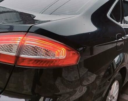 Черный Форд Мондео, объемом двигателя 2 л и пробегом 162 тыс. км за 8700 $, фото 12 на Automoto.ua