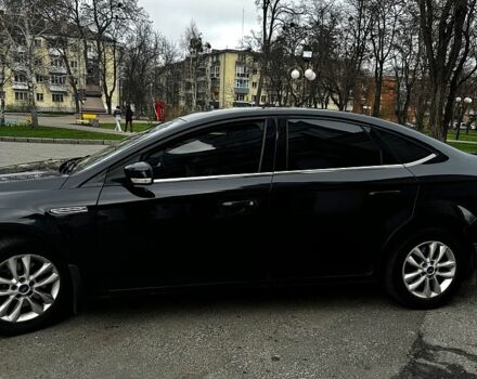 Черный Форд Мондео, объемом двигателя 1.6 л и пробегом 146 тыс. км за 7500 $, фото 3 на Automoto.ua