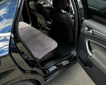 Черный Форд Мондео, объемом двигателя 1.6 л и пробегом 150 тыс. км за 7200 $, фото 7 на Automoto.ua