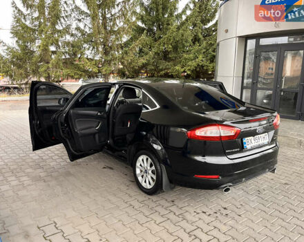 Черный Форд Мондео, объемом двигателя 2 л и пробегом 206 тыс. км за 8000 $, фото 31 на Automoto.ua