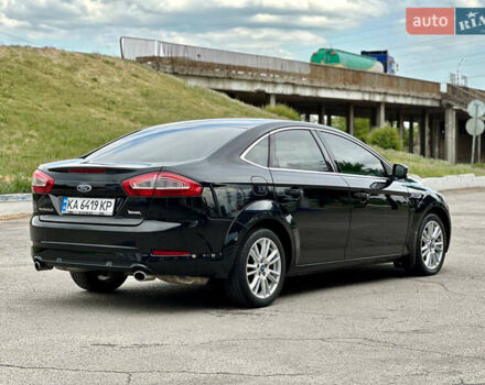 Черный Форд Мондео, объемом двигателя 2 л и пробегом 80 тыс. км за 8888 $, фото 1 на Automoto.ua