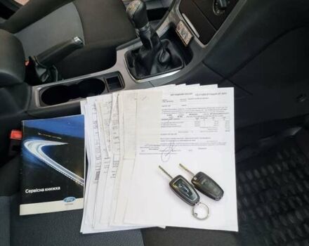 Чорний Форд Мондео, об'ємом двигуна 1.6 л та пробігом 178 тис. км за 6300 $, фото 32 на Automoto.ua