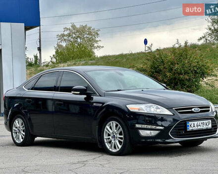 Черный Форд Мондео, объемом двигателя 2 л и пробегом 80 тыс. км за 8888 $, фото 7 на Automoto.ua