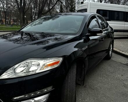 Черный Форд Мондео, объемом двигателя 1.6 л и пробегом 146 тыс. км за 7500 $, фото 2 на Automoto.ua