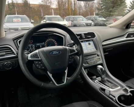 Черный Форд Мондео, объемом двигателя 2 л и пробегом 174 тыс. км за 15500 $, фото 15 на Automoto.ua