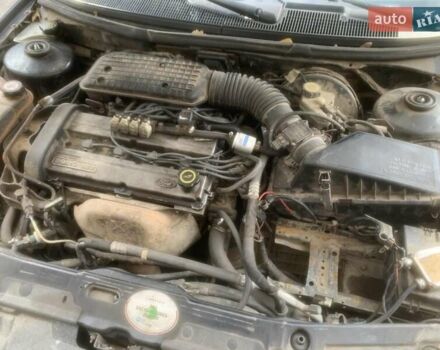 Форд Мондео 1996 в Виннице на Automoto.ua Черный Форд Мондео, объемом двигателя 1.8 л и пробегом 35 тыс. км за 1800 $, фото 4 на Automoto.ua